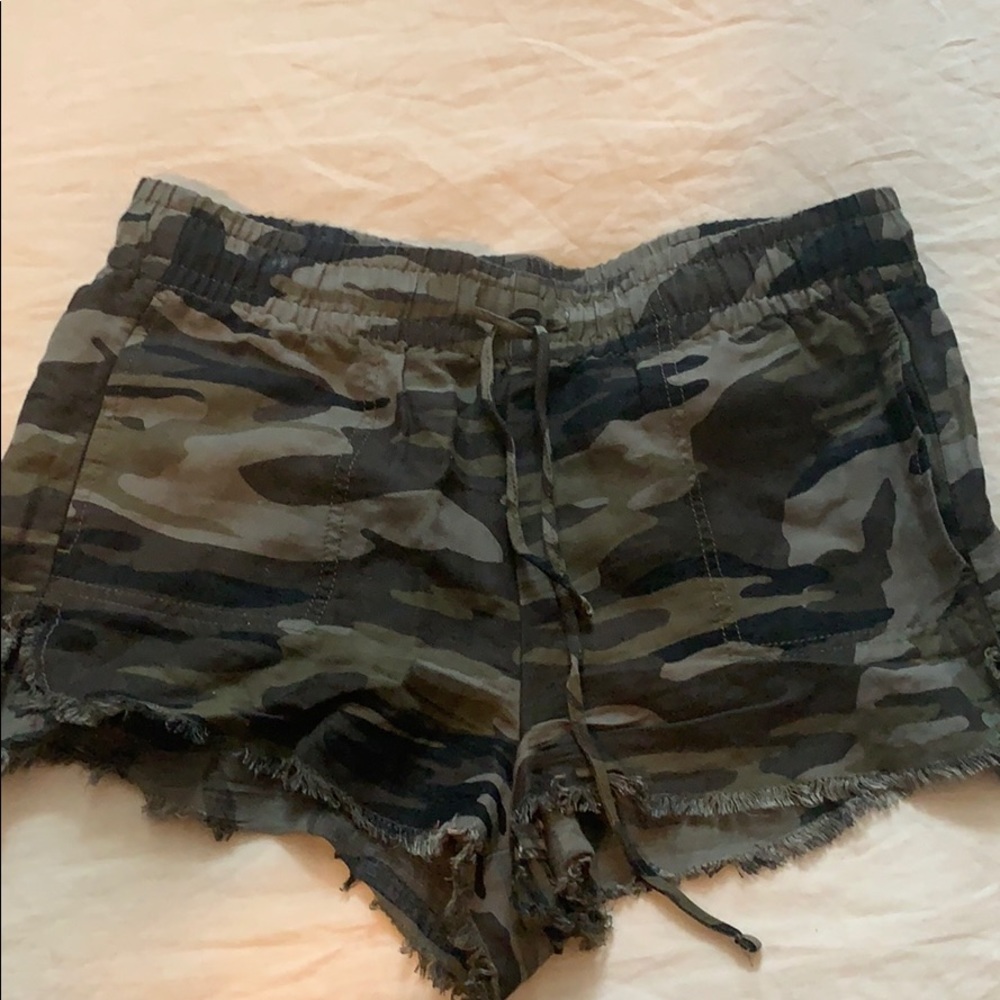 Express camo shorts